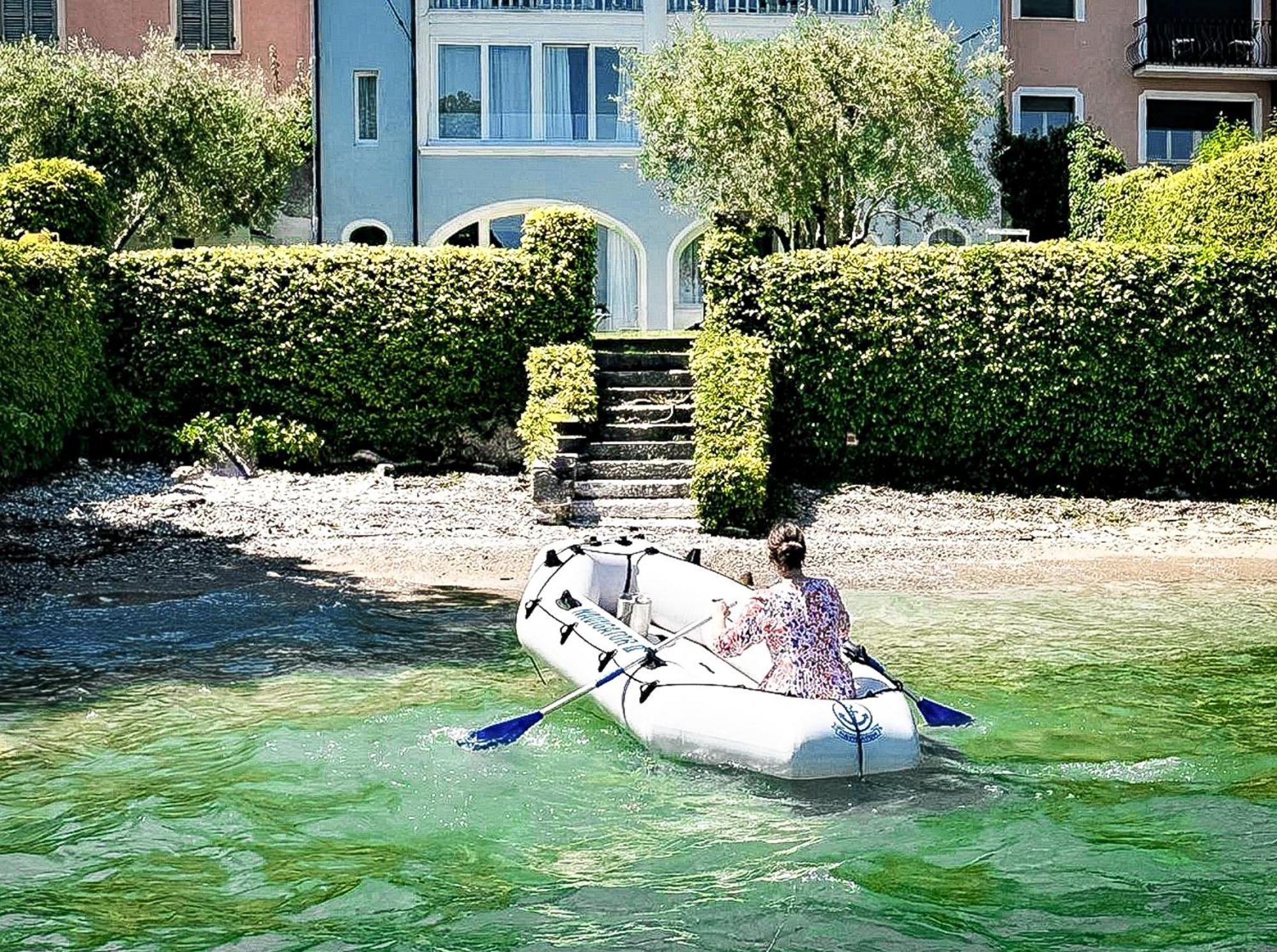 Luxury Lakeside Apartment Right On The Water Salò Εξωτερικό φωτογραφία